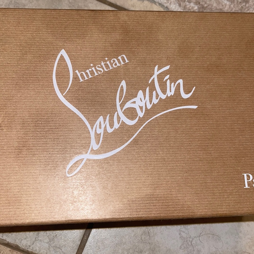 Christian Louboutin Red bottom   👠 2022 style trendy